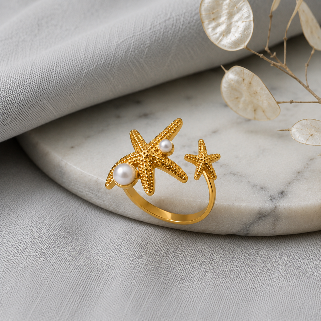 A008 Golden Starfish Ring