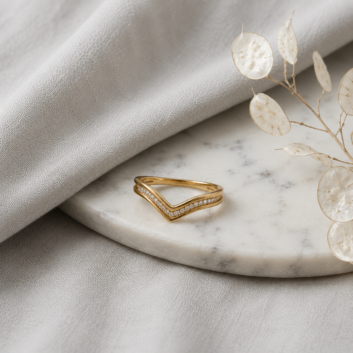A0041 Golden V Grace