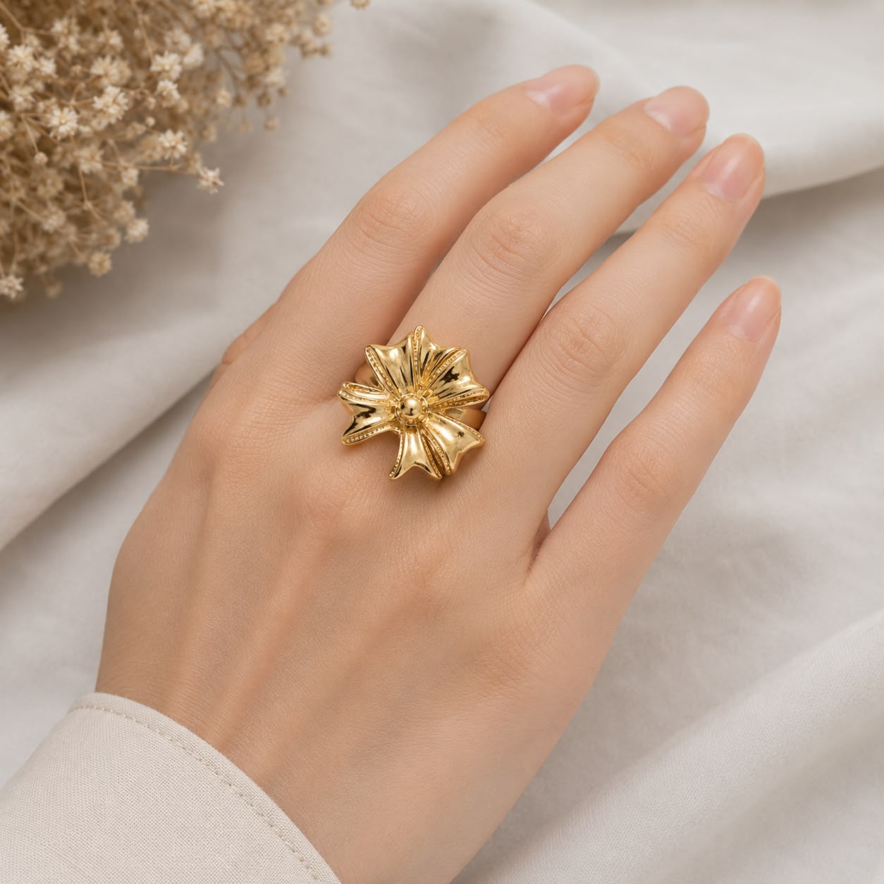 A0023 Golden Bloom Ring 🌸