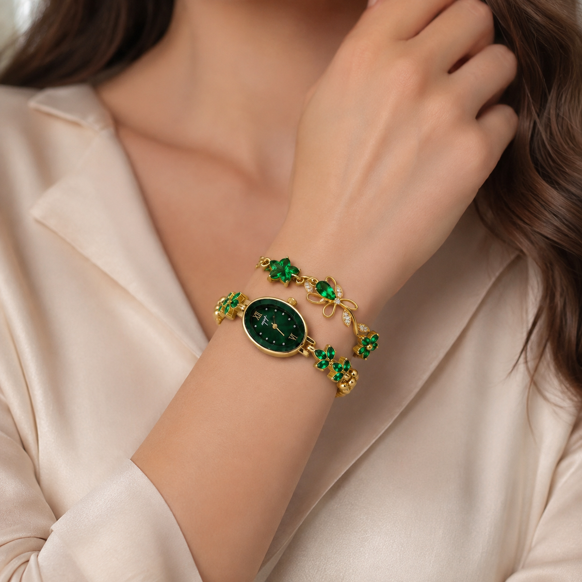 A00102 Emerald Elegance Timepiece