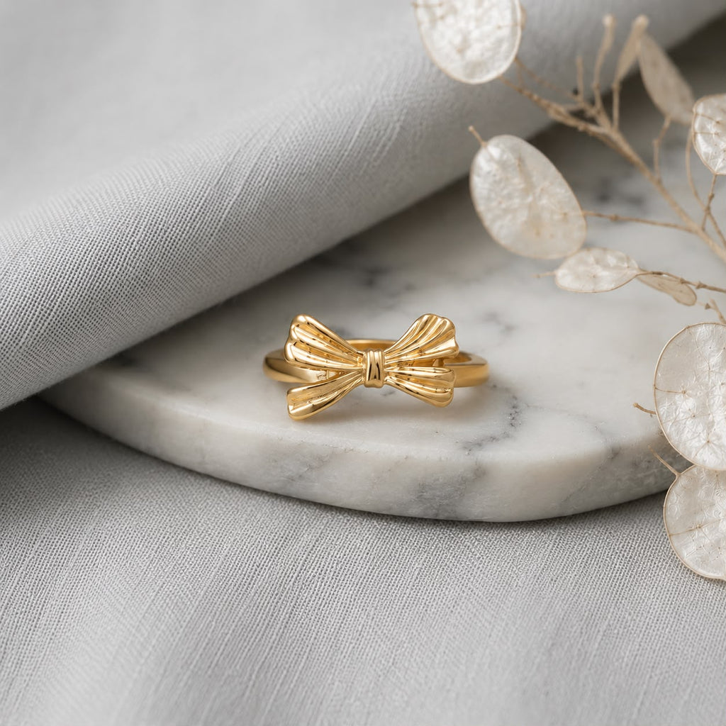 A0022 Golden Bow Elegance
