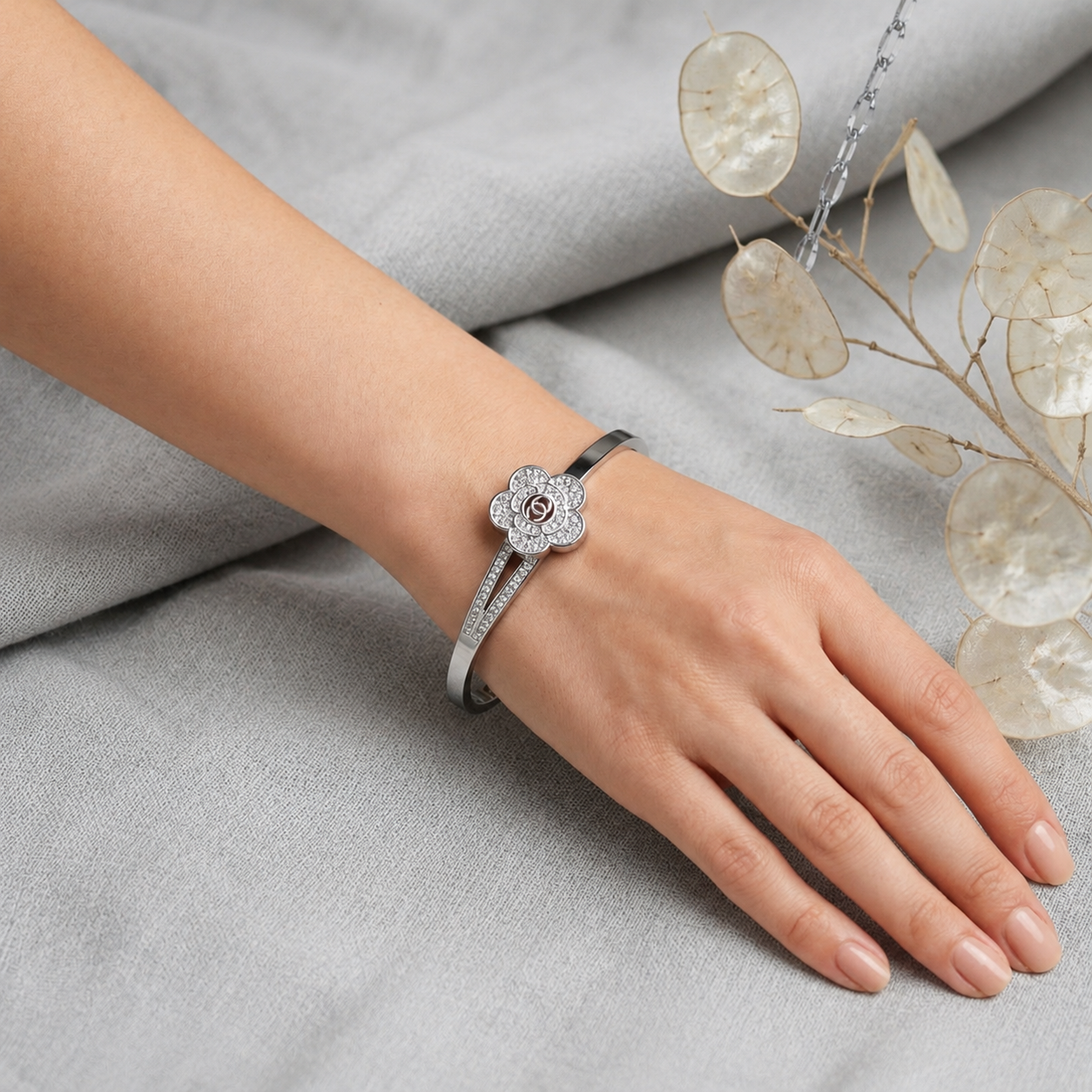 A0074 Crystal Bloom Bracelet