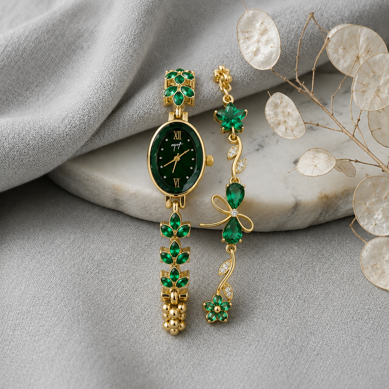 A00102 Emerald Elegance Timepiece