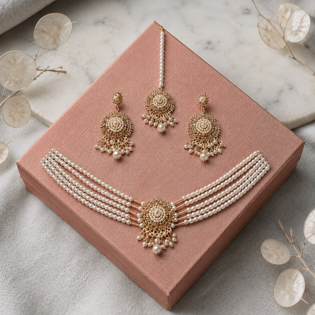 A0092 Elegant Pearl Set
