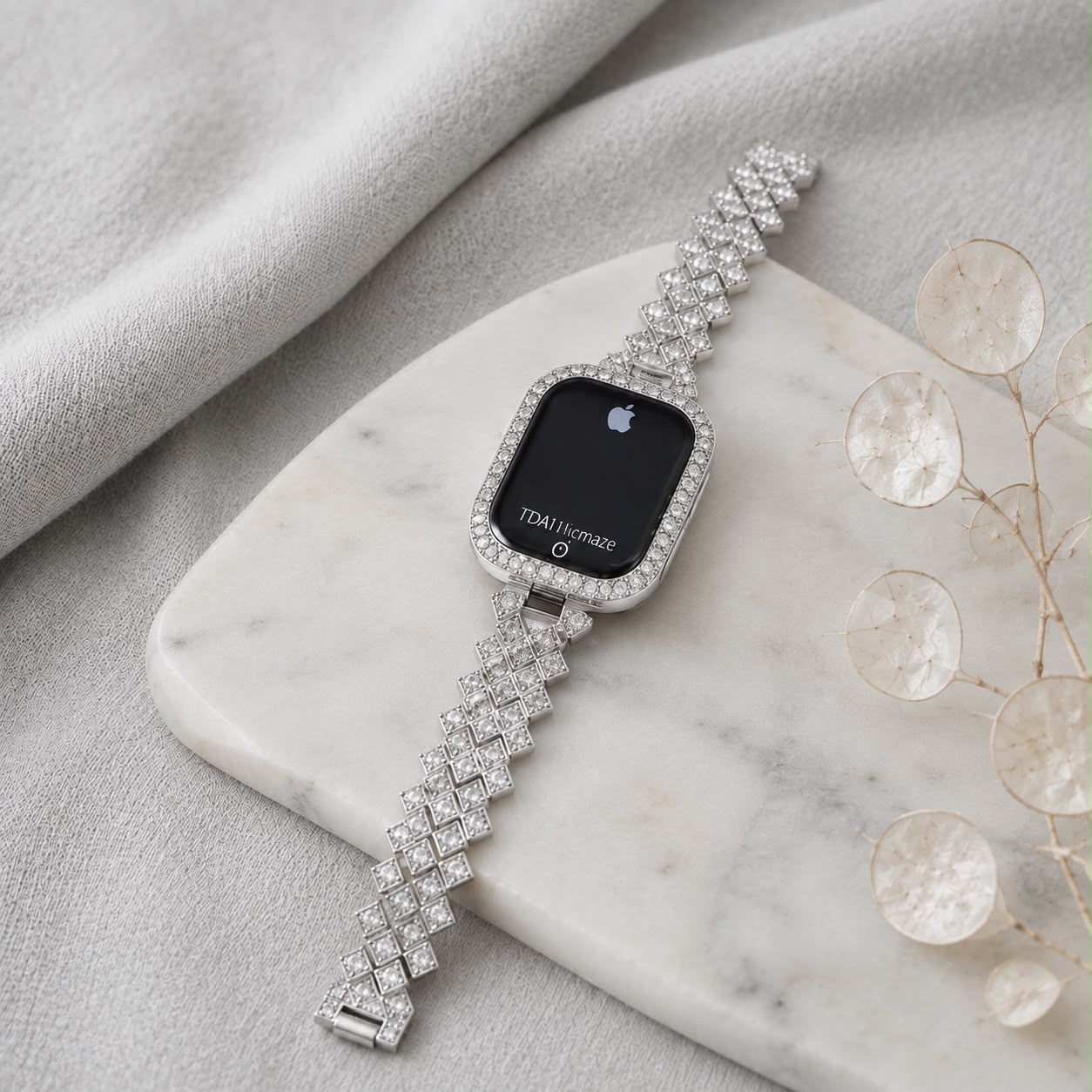 A0069 Luxury Diamond Elegance