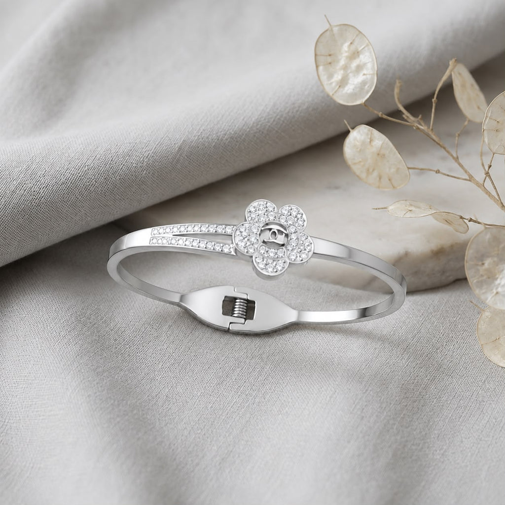 A0074 Crystal Bloom Bracelet