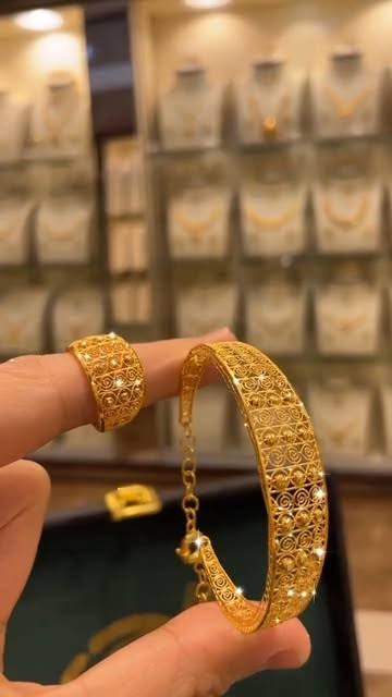 A0010 Gold Plated Bracelet